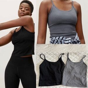 Everlane perform camis, xxs